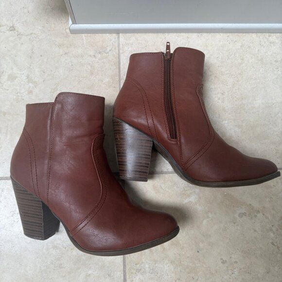 Dream Pairs Western Block Heel Zipper Closure Ankle Bootie, Sz 9, Brown - Picture 10 of 12